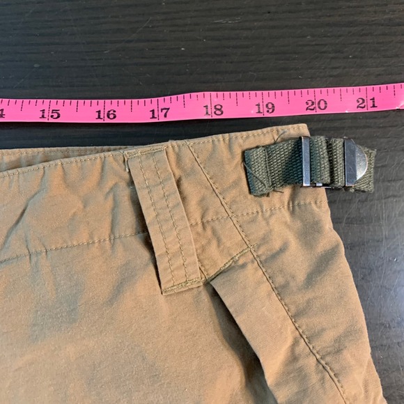 GEOGRAPHIC CARGO WEAR Mens Tan Cargo Shorts Size 40‎ Utility Outdoor - Picture 8 of 10